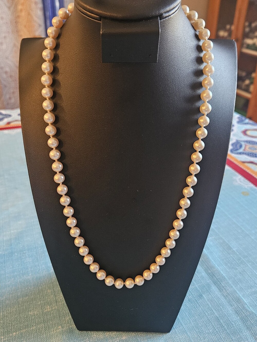 Vintage Marvella pearl necklace